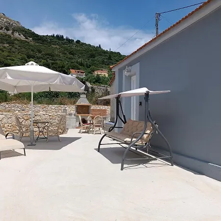Nyaraló Artemis Traditional House