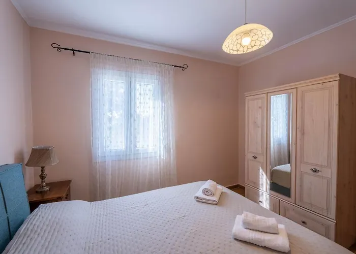 Artemis Traditional House Valeriános