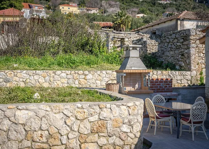 Artemis Traditional House Ferienhaus