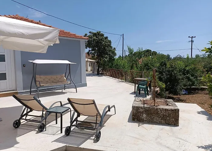 Ferienhaus Artemis Traditional House