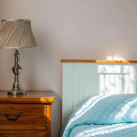 Artemis Traditional House Valerianos